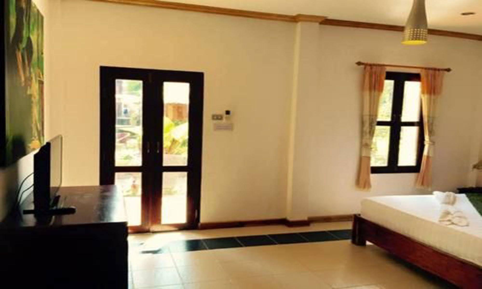 Luang Prabang Oasis Hotel Exterior foto