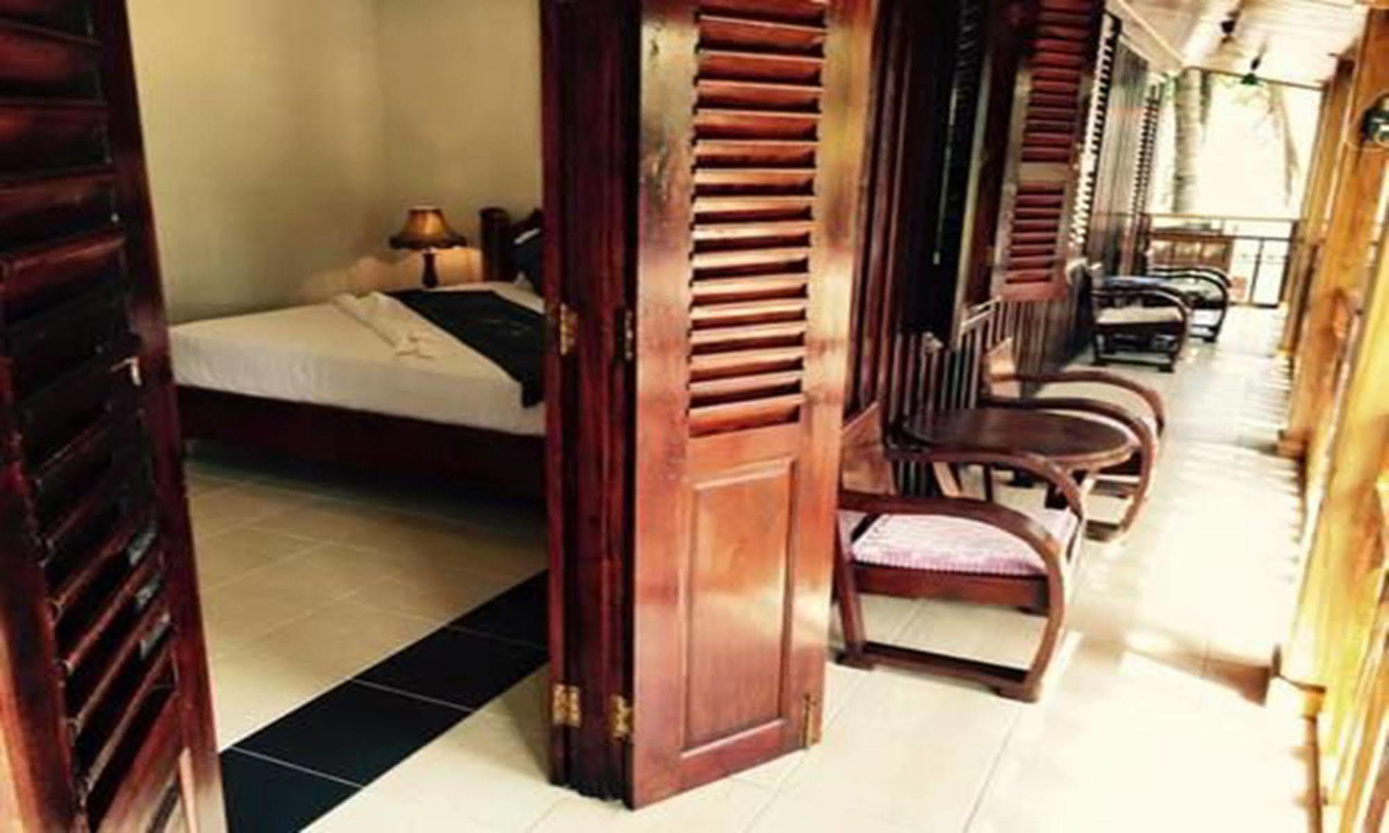 Luang Prabang Oasis Hotel Exterior foto